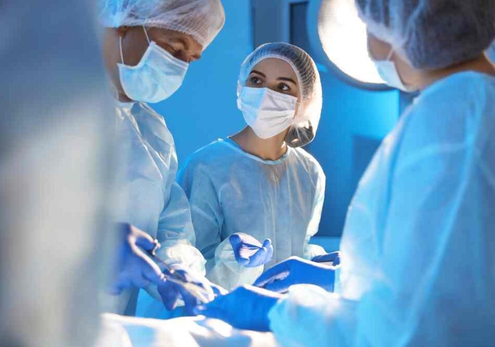gastroenterologists-attr-cancer-of-esophagus-gas198-4